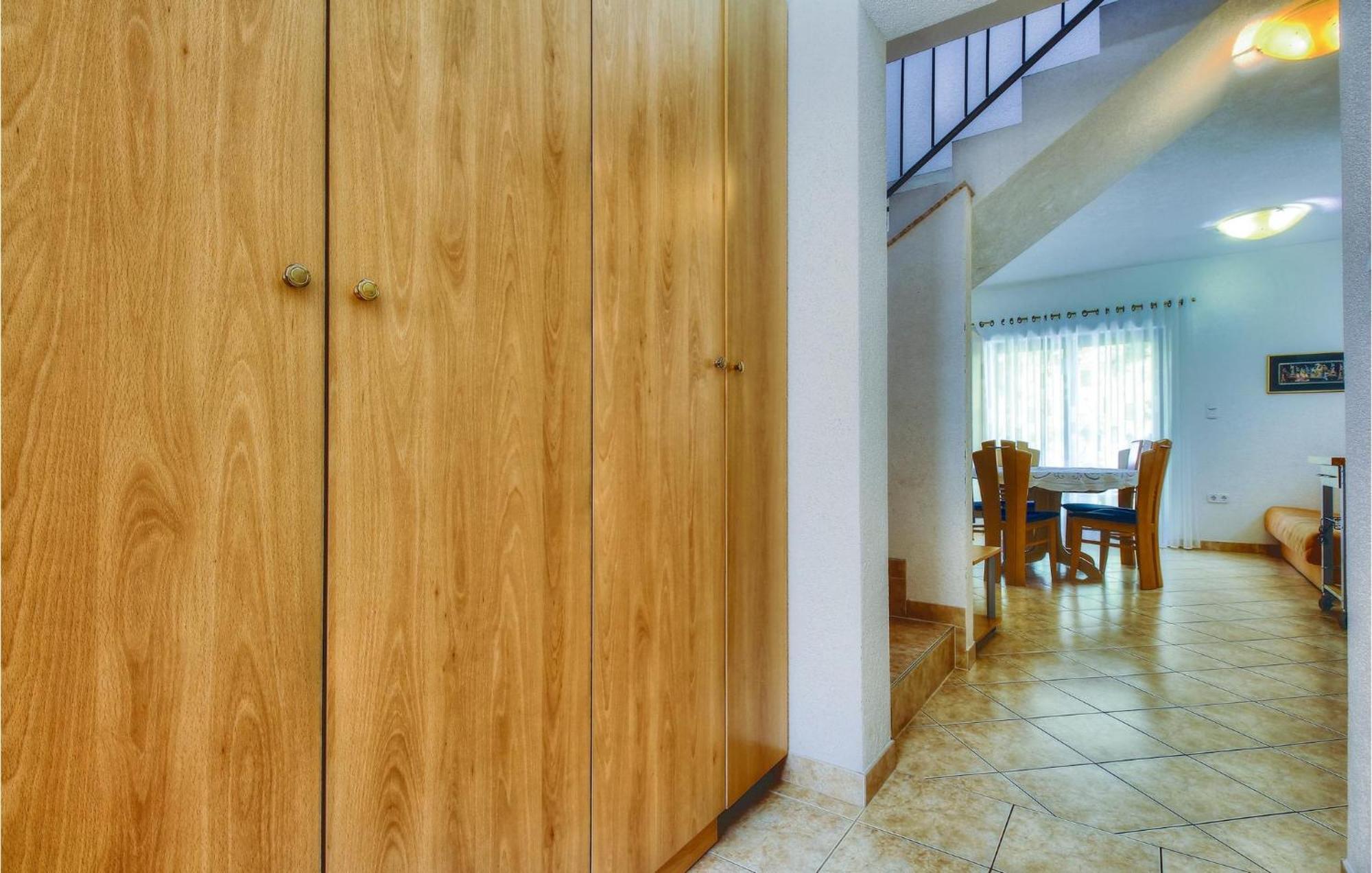 3 Bedroom Gorgeous Home In Buje Εξωτερικό φωτογραφία