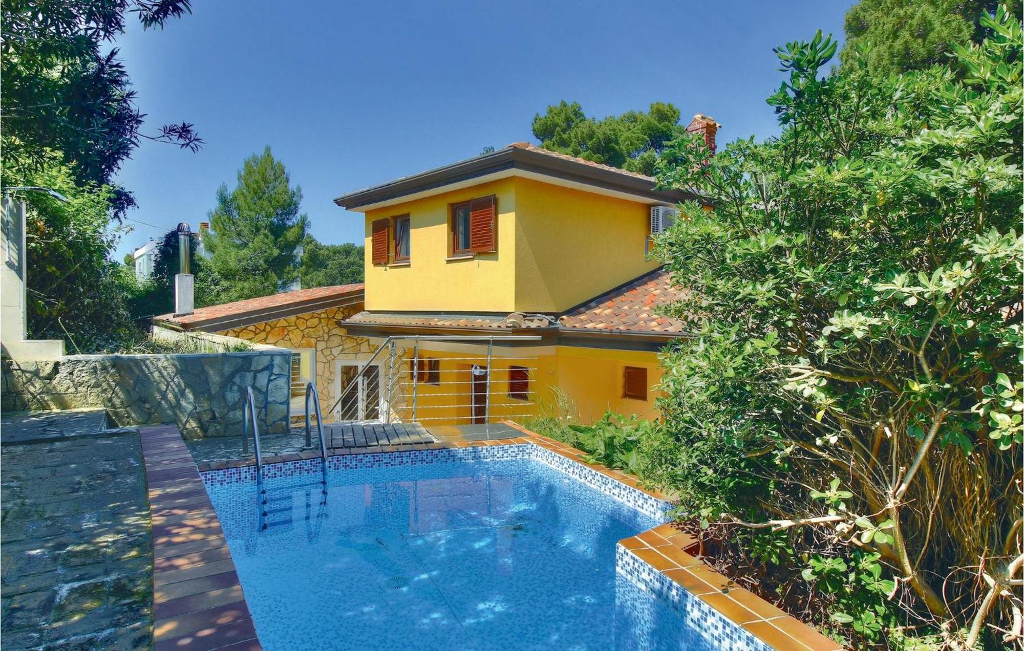3 Bedroom Gorgeous Home In Buje Εξωτερικό φωτογραφία